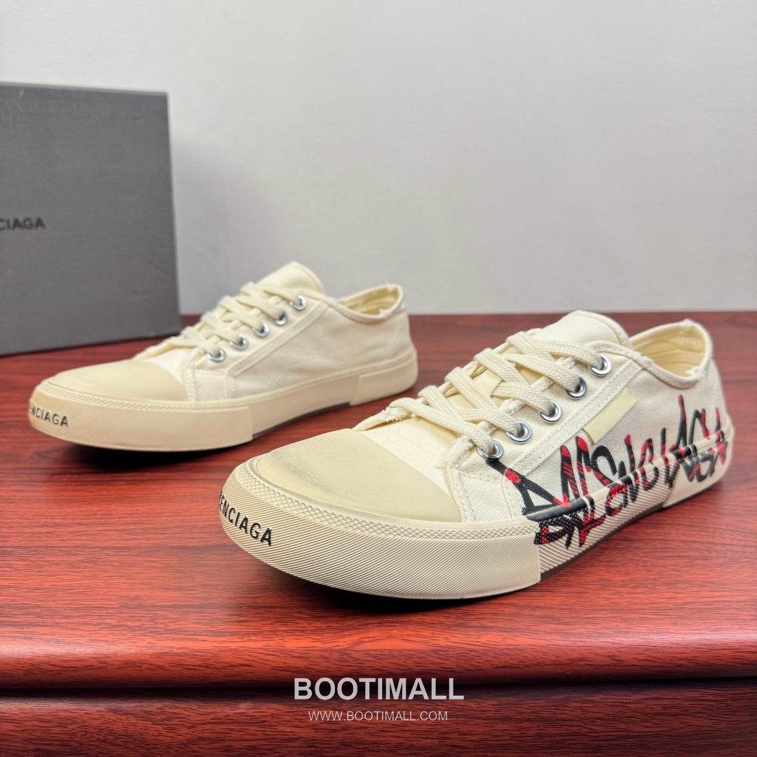Balenciaga Paris Canvas Sneaker Canvas Rubber Off-White Sneakers 발렌시아가 파리 캔버스 스니커즈 캔버스 러버 오프화이트 3