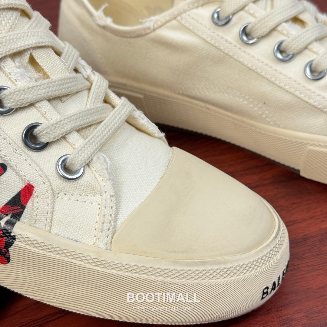 Balenciaga Paris Canvas Sneaker Canvas Rubber Off-White Sneakers 발렌시아가 파리 캔버스 스니커즈 캔버스 러버 오프화이트 5