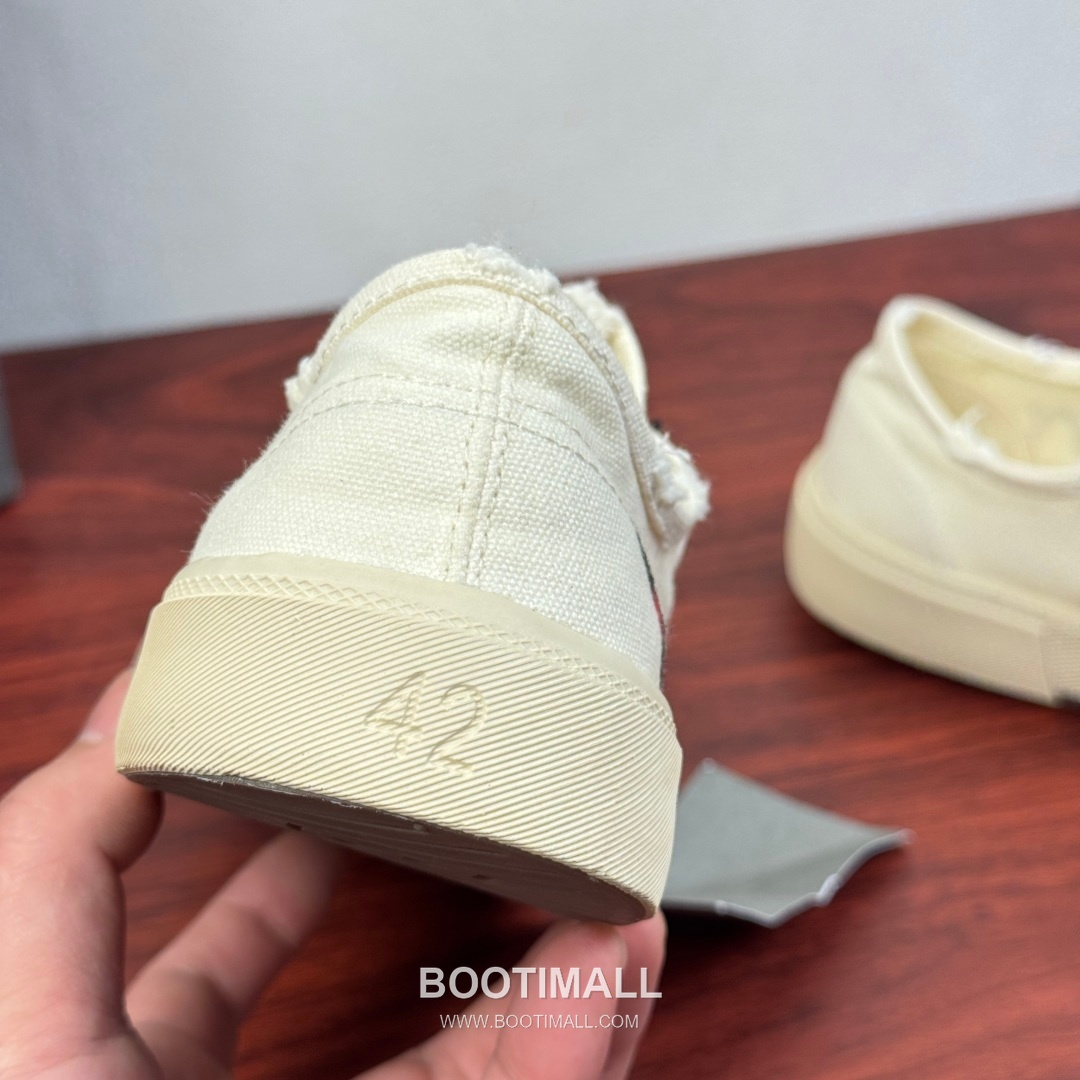 Balenciaga Paris Canvas Sneaker Canvas Rubber Off-White Sneakers 발렌시아가 파리 캔버스 스니커즈 캔버스 러버 오프화이트 8