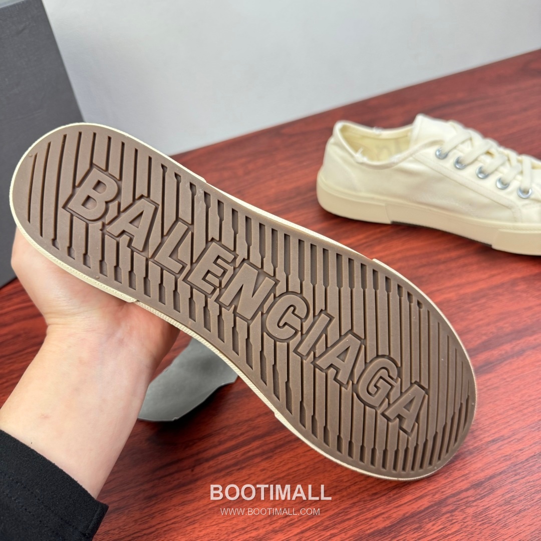 Balenciaga Paris Canvas Sneaker Canvas Rubber Off-White Sneakers 발렌시아가 파리 캔버스 스니커즈 캔버스 러버 오프화이트 9