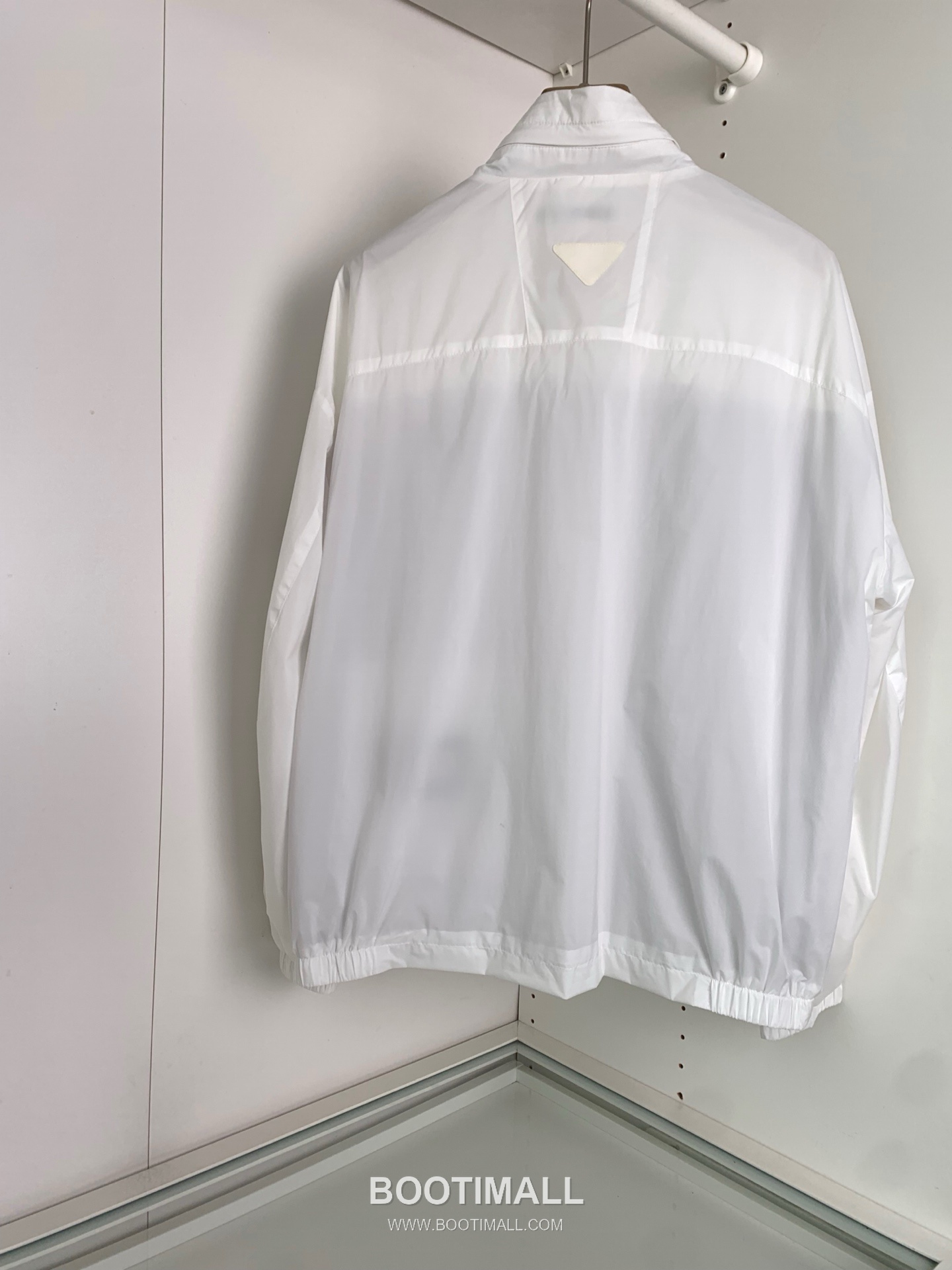 Prada Stand Collar Jacket Fiber Fabric Black 프라다 스탠드 칼라 자켓 섬유 소재 블랙 3