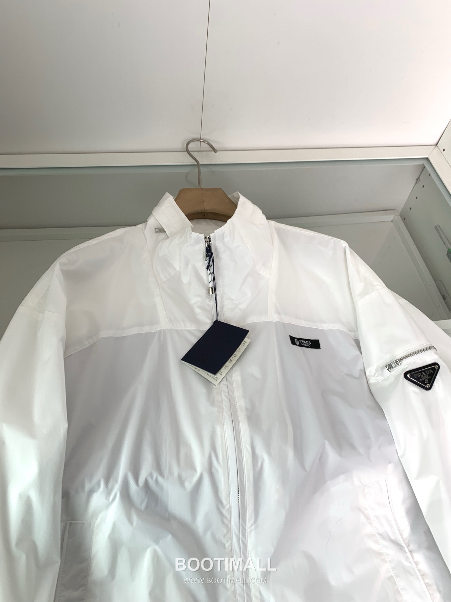 Prada Stand Collar Jacket Fiber Fabric Black 프라다 스탠드 칼라 자켓 섬유 소재 블랙 5