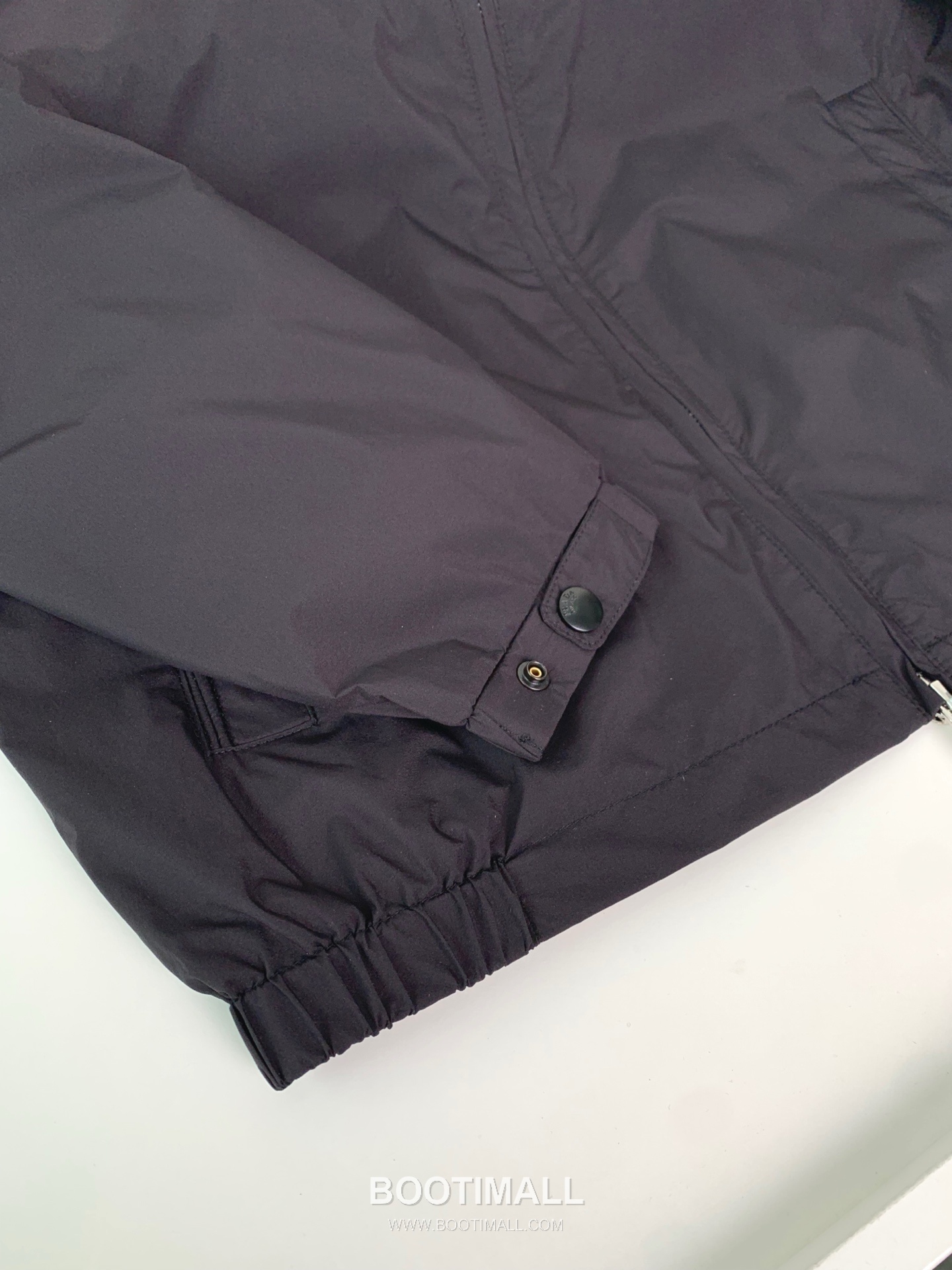 Prada Stand Collar Jacket Fiber Fabric Black 프라다 스탠드 칼라 자켓 섬유 소재 블랙 4