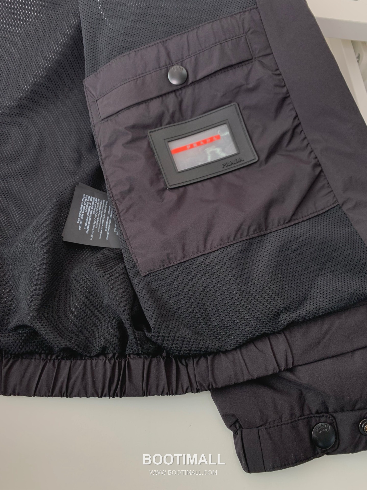 Prada Stand Collar Jacket Fiber Fabric Black 프라다 스탠드 칼라 자켓 섬유 소재 블랙 9