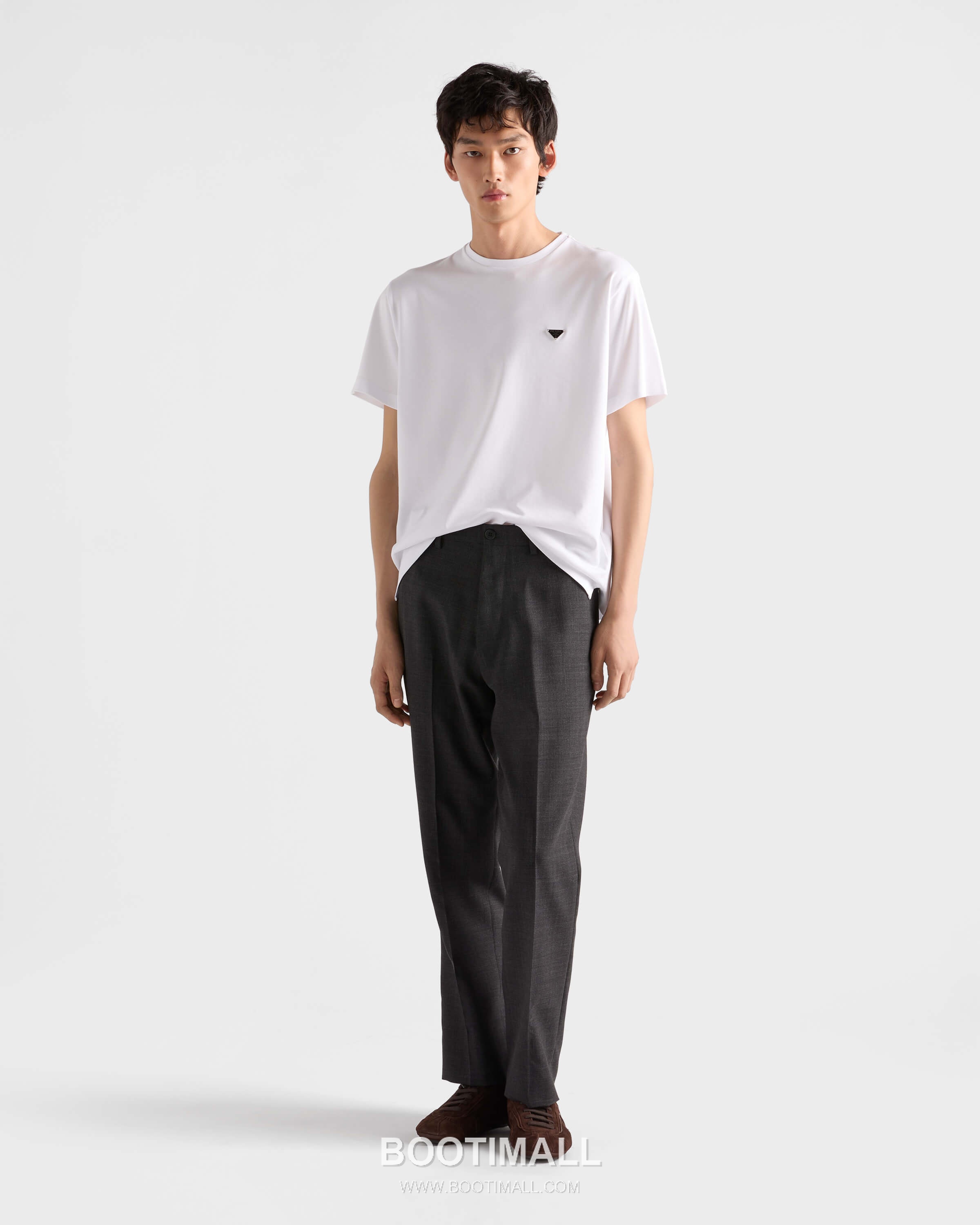 Prada Triangle Logo T-Shirt Cotton Black 프라다 트라이앵글 로고 티셔츠 코튼 블랙 13