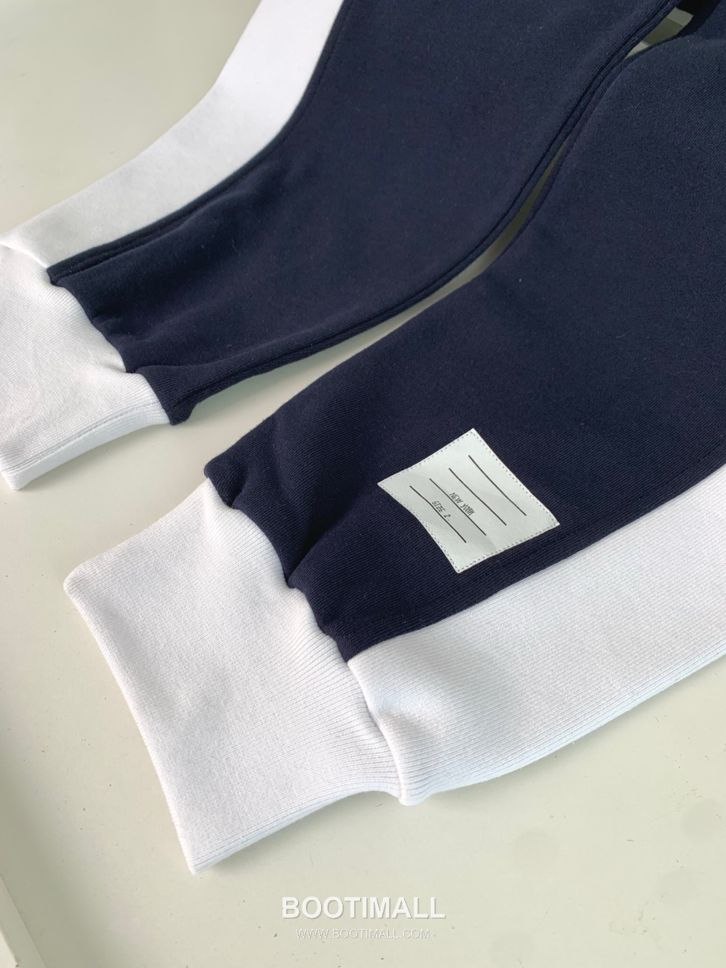 Thom Browne 2026 Pre-Spring Sweatpants Cotton Navy 톰브라운 2026 프리 스프링 스웻팬츠 코튼 네이비 6