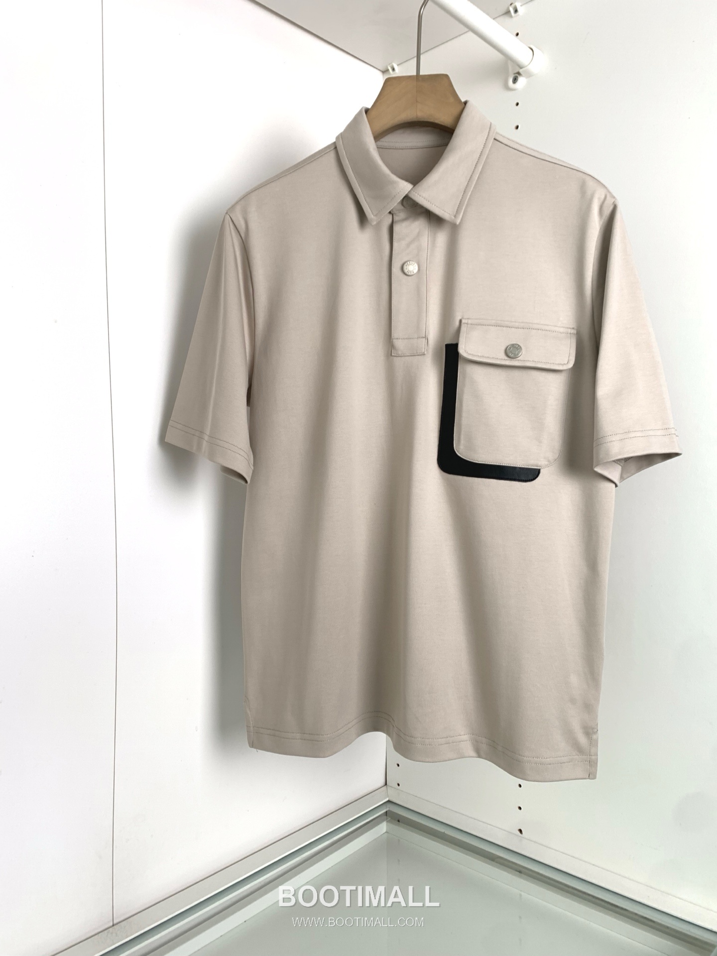 Hermes Geometric Pocket T-Shirt Cotton Black 에르메스 지오메트릭 포켓 반팔 티셔츠 코튼 블랙 1