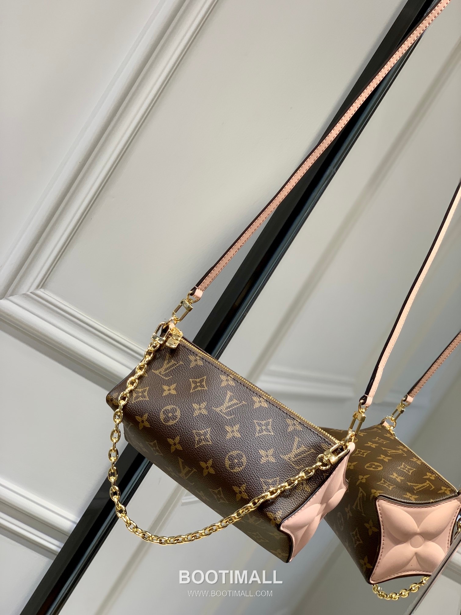 Louis Vuitton Bloom Pouch Monogram Canvas Brown 루이비통 블룸 파우치 M11303 모노그램 캔버스 브라운 22.5cm 1