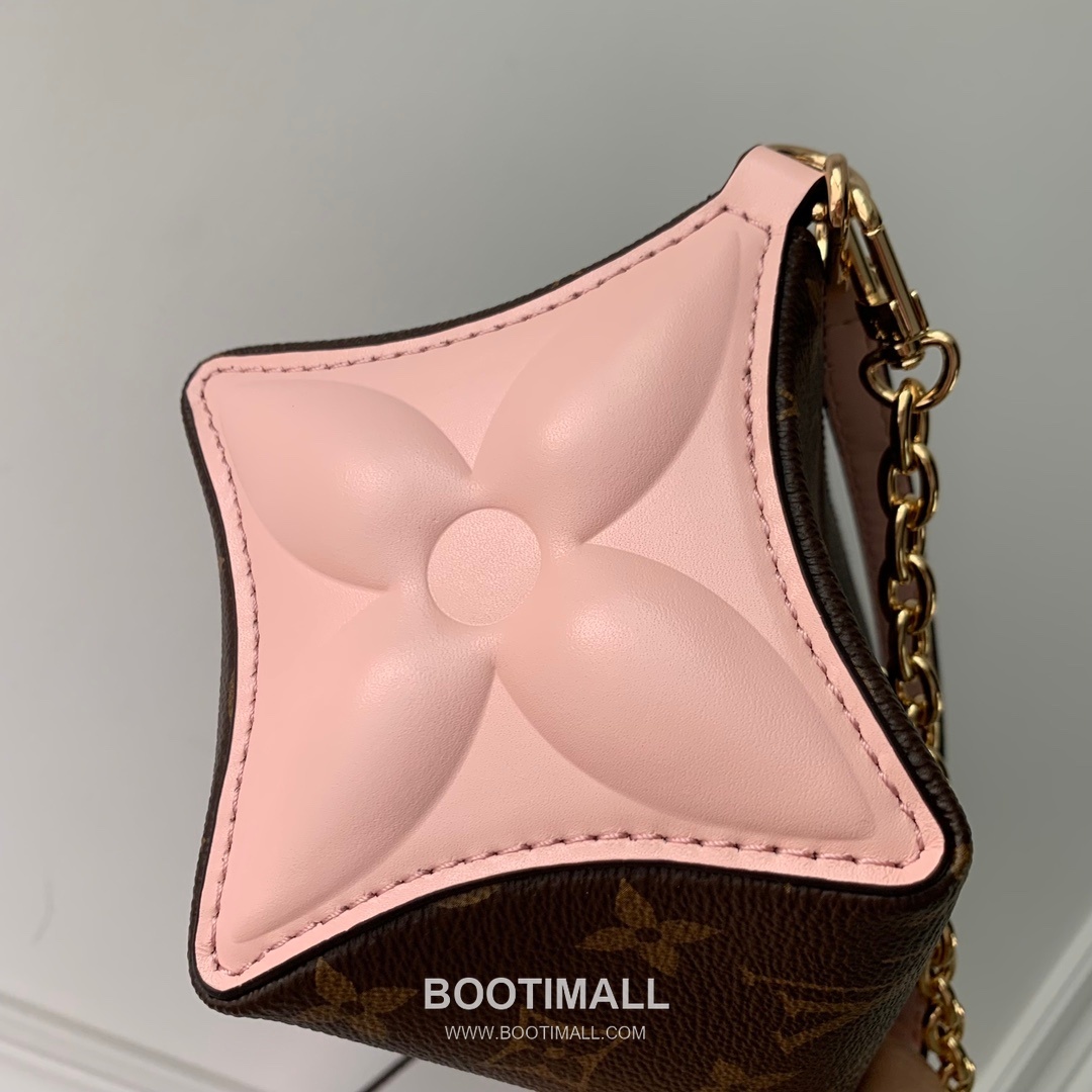Louis Vuitton Bloom Pouch Monogram Canvas Brown 루이비통 블룸 파우치 M11303 모노그램 캔버스 브라운 22.5cm 7