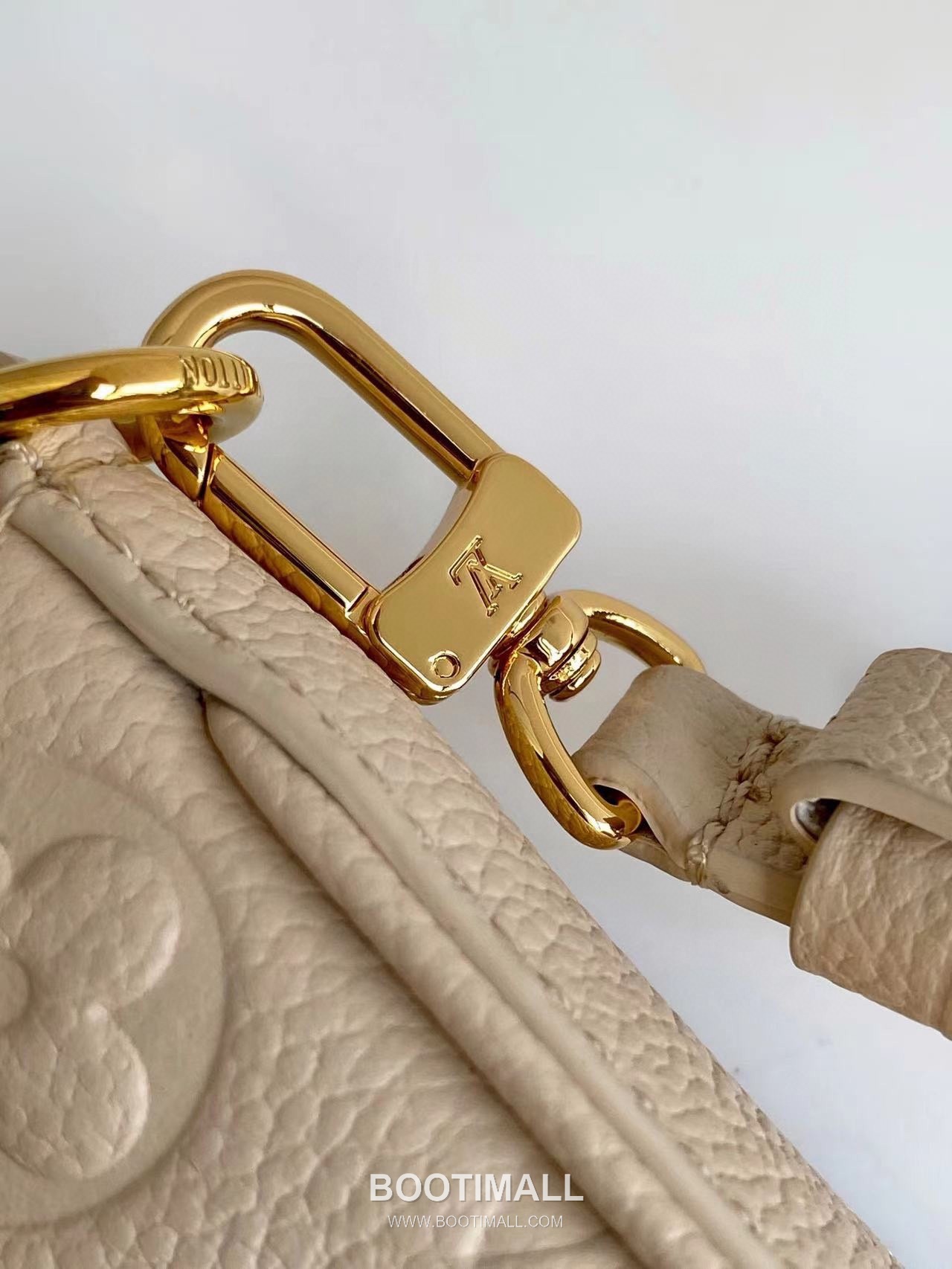 Louis Vuitton Easy Pouch Monogram Leather Dune 루이비통 이지 파우치 모노그램 레더 샌드 19cm 8