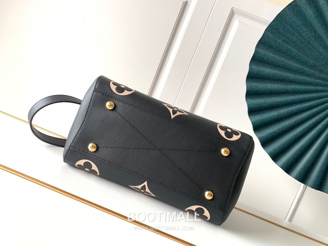 Louis Vuitton Montaigne MM Monogram Empreinte Leather Gray Handbag 루이비통 몽테뉴 MM M41048 모노그램 앙프렝뜨 레더 그레이 핸드백 33cm 5