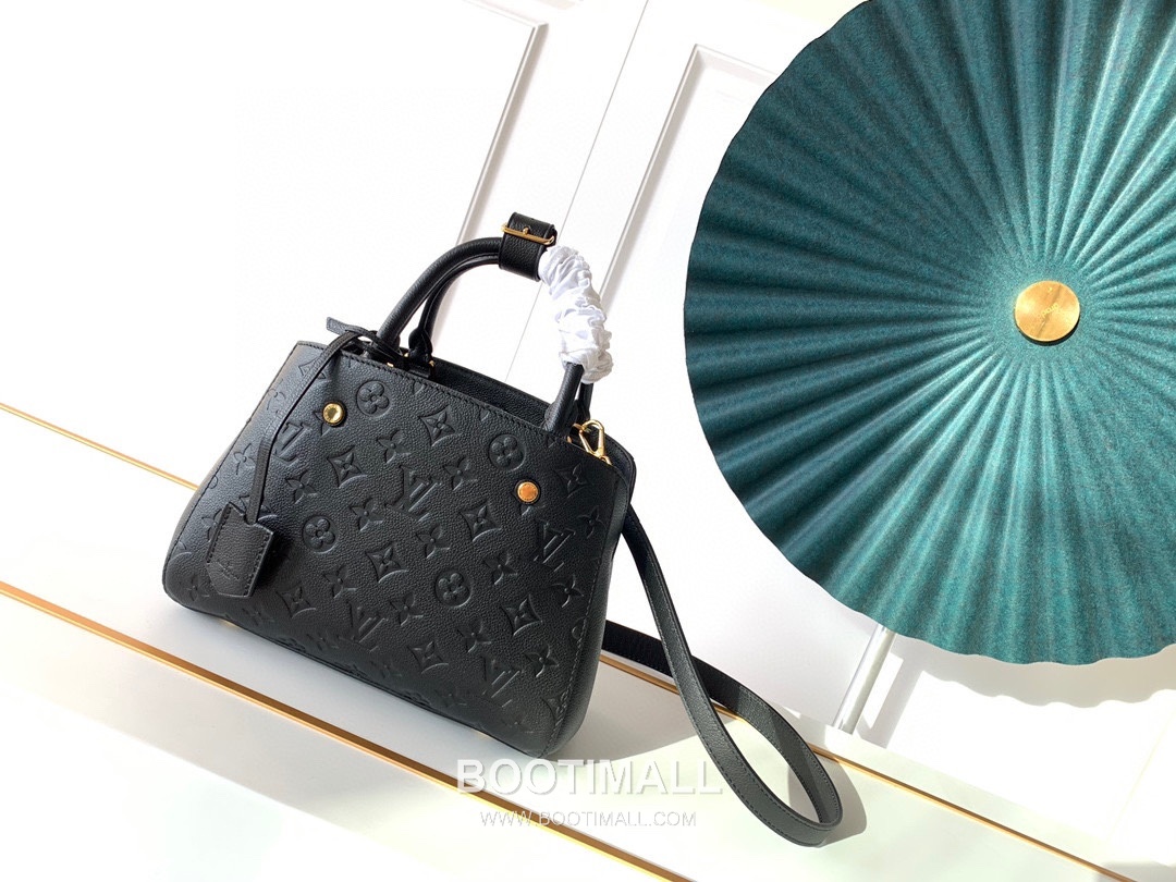 Louis Vuitton Montaigne Handbag Monogram Empreinte Leather Black 루이비통 몽테뉴 핸드백 M41053 모노그램 앙프렝뜨 레더 블랙 29cm 2