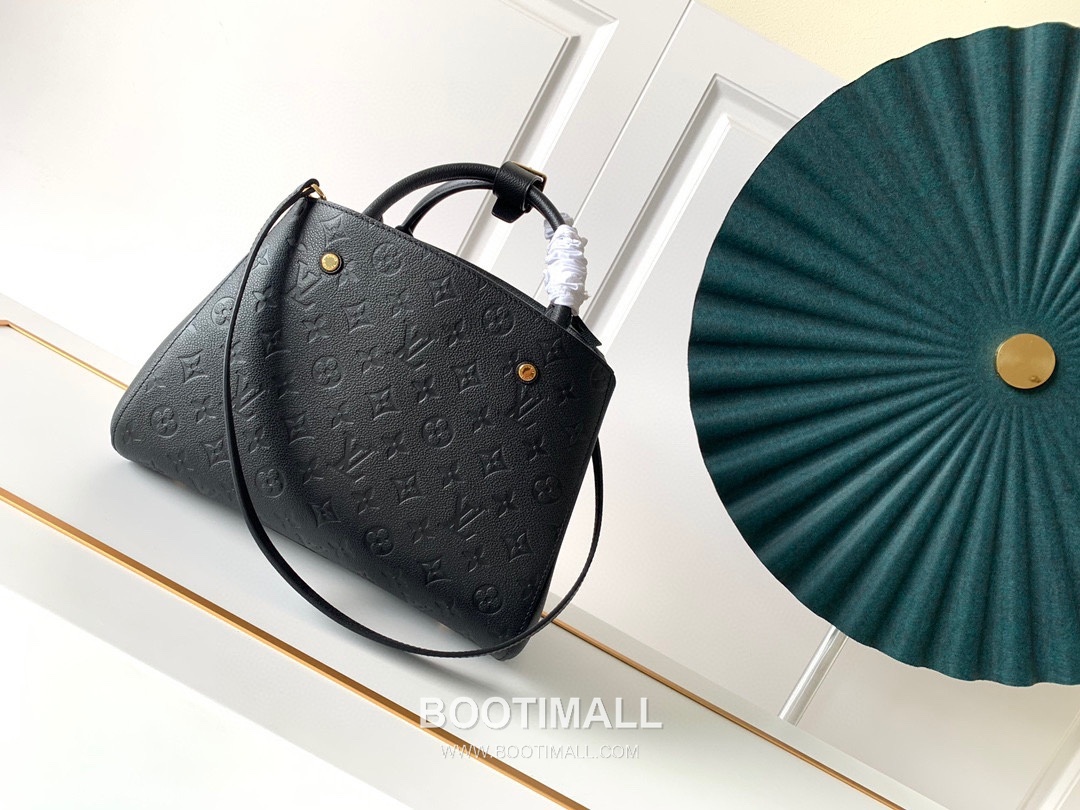 Louis Vuitton Montaigne MM Monogram Empreinte Leather Black Handbag 루이비통 몽테뉴 MM M41048 모노그램 앙프렝뜨 레더 블랙 핸드백 33cm 4