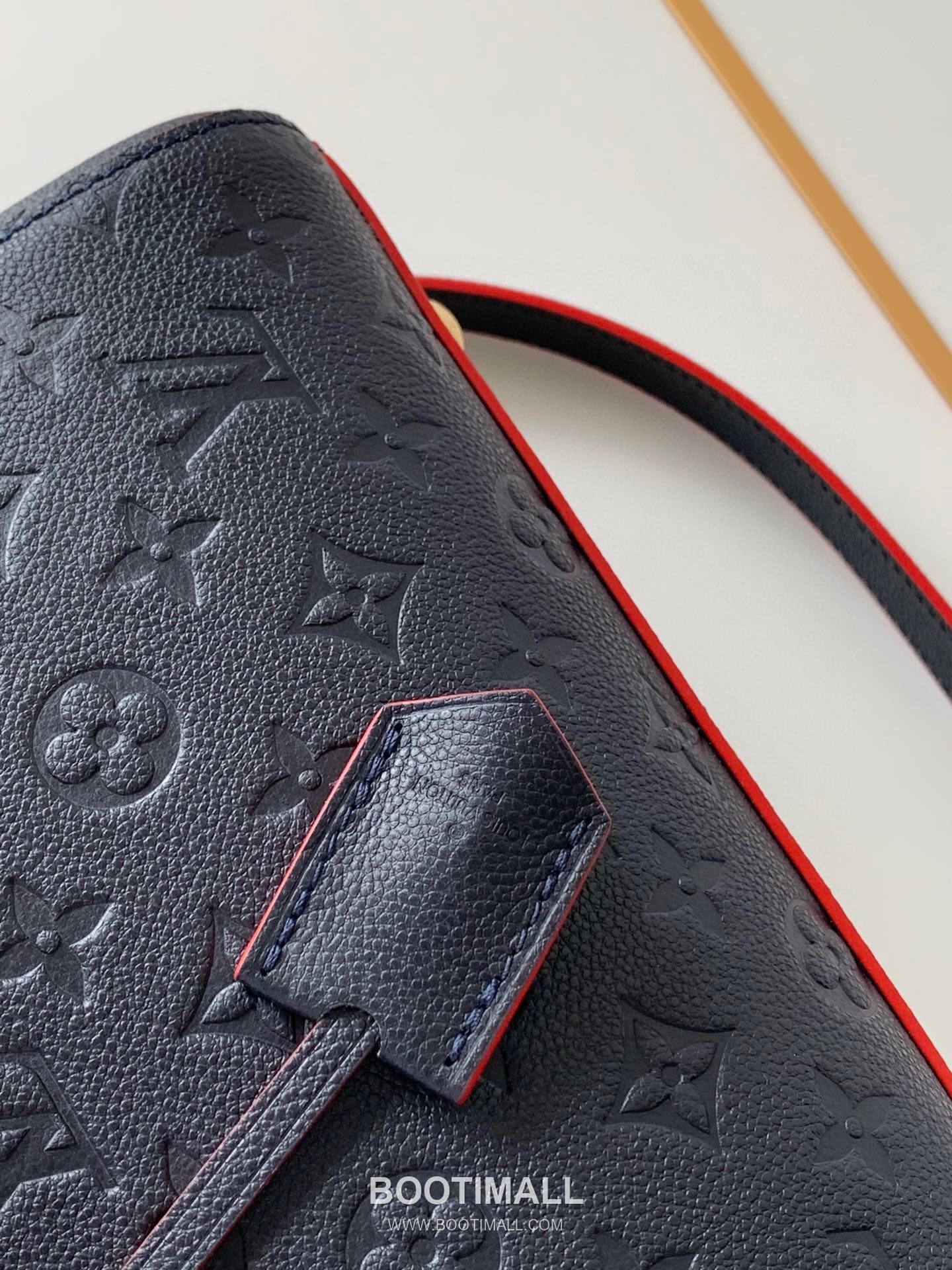 Louis Vuitton Montaigne Handbag Monogram Empreinte Leather Black 루이비통 몽테뉴 핸드백 M41053 모노그램 앙프렝뜨 레더 블랙 29cm 7