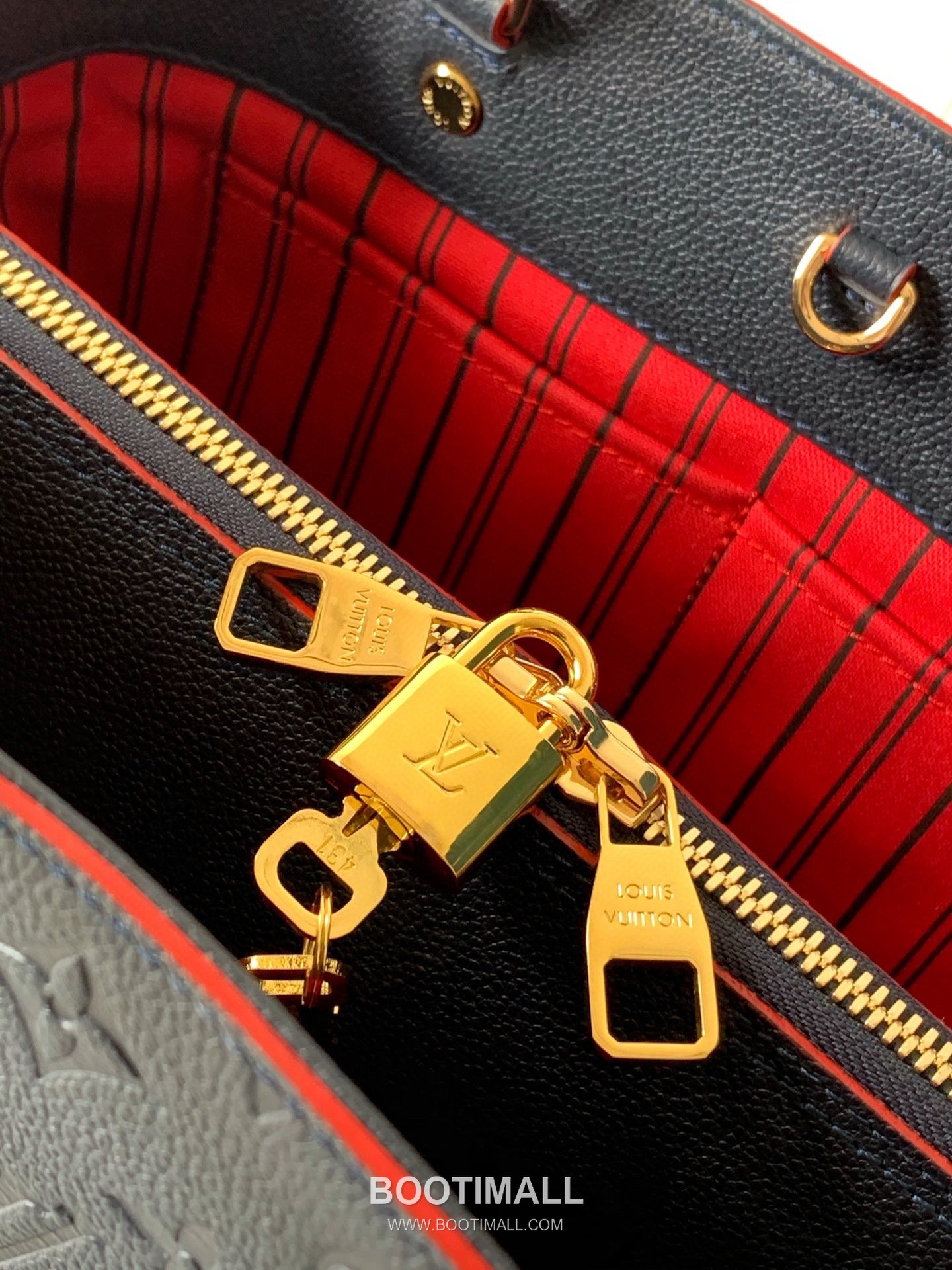 Louis Vuitton Montaigne MM Monogram Empreinte Leather Black Handbag 루이비통 몽테뉴 MM M41048 모노그램 앙프렝뜨 레더 블랙 핸드백 33cm 9