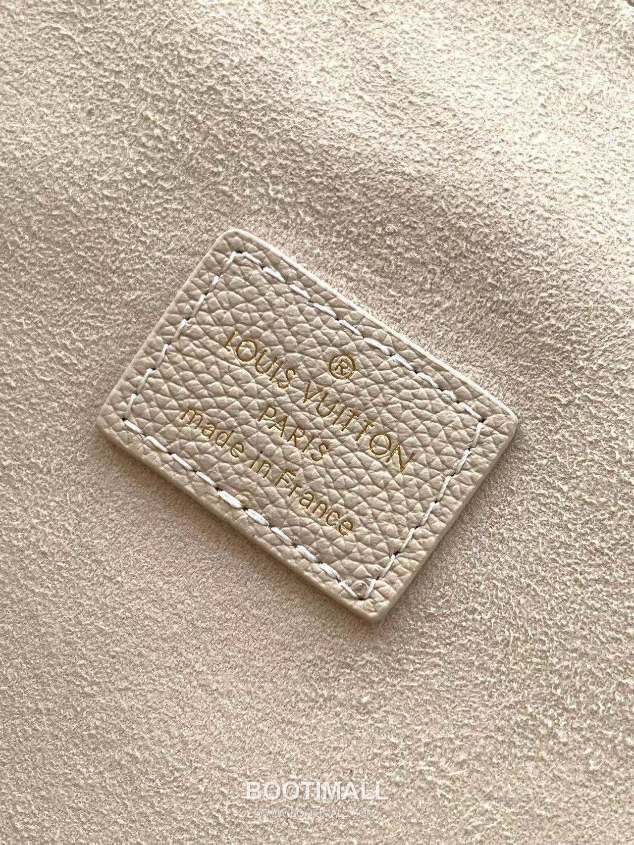 Louis Vuitton Low Key Cabas MM Grained Cowhide Leather Black Tote Bag 루이비통 로우 키 카바스 미디엄 그레인드 소가죽 블랙 토트백 47cm 9