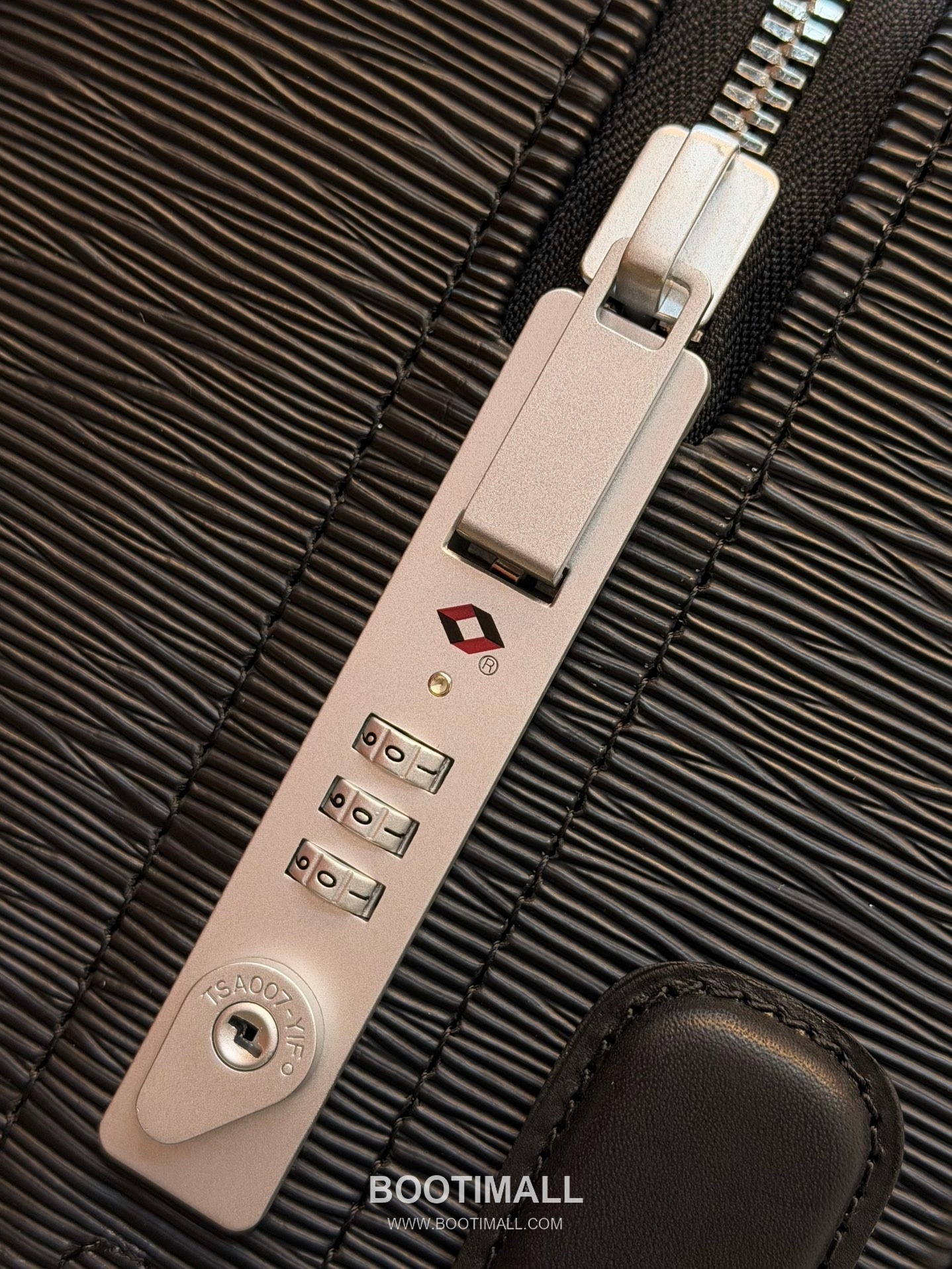 Louis Vuitton Trolley Black Trolley Carry-on AM23235 루이비통 트롤리 캐리어 5