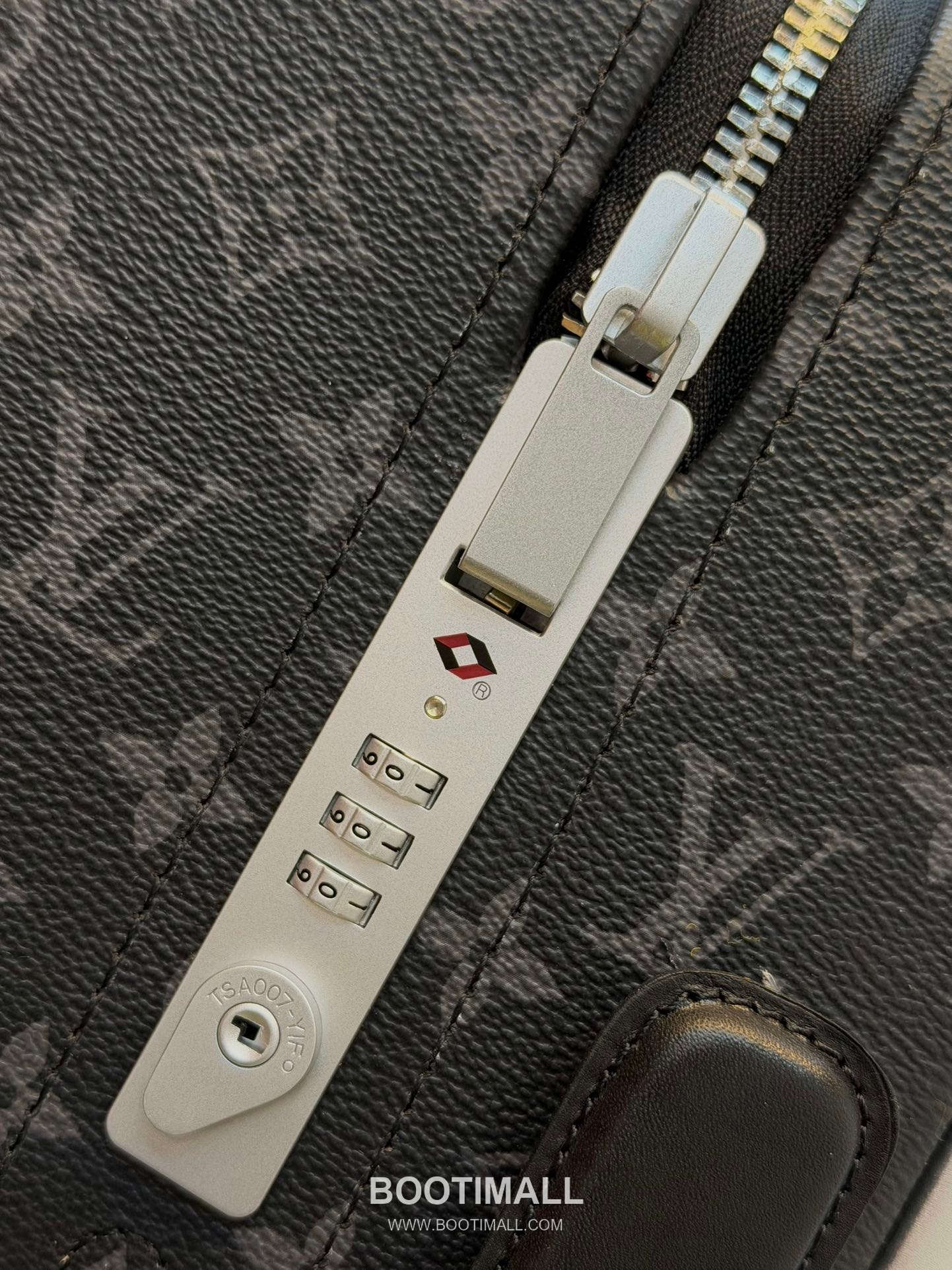 Louis Vuitton Trolley Case Black Trolley Carry-on AM23002 루이비통 트롤리 캐리어 7