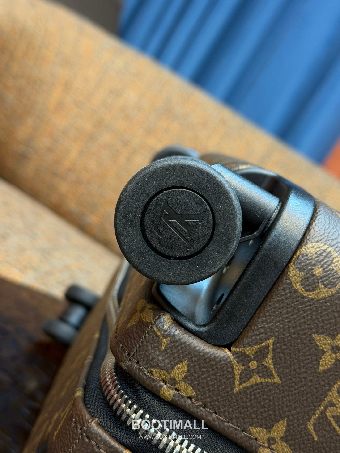 Louis Vuitton Trolley Monogram Canvas, Leather Brown Trolley Suitcase 루이비통 AM20294 트롤리 모노그램 캔버스, 가죽 브라운 트롤리 캐리어 8