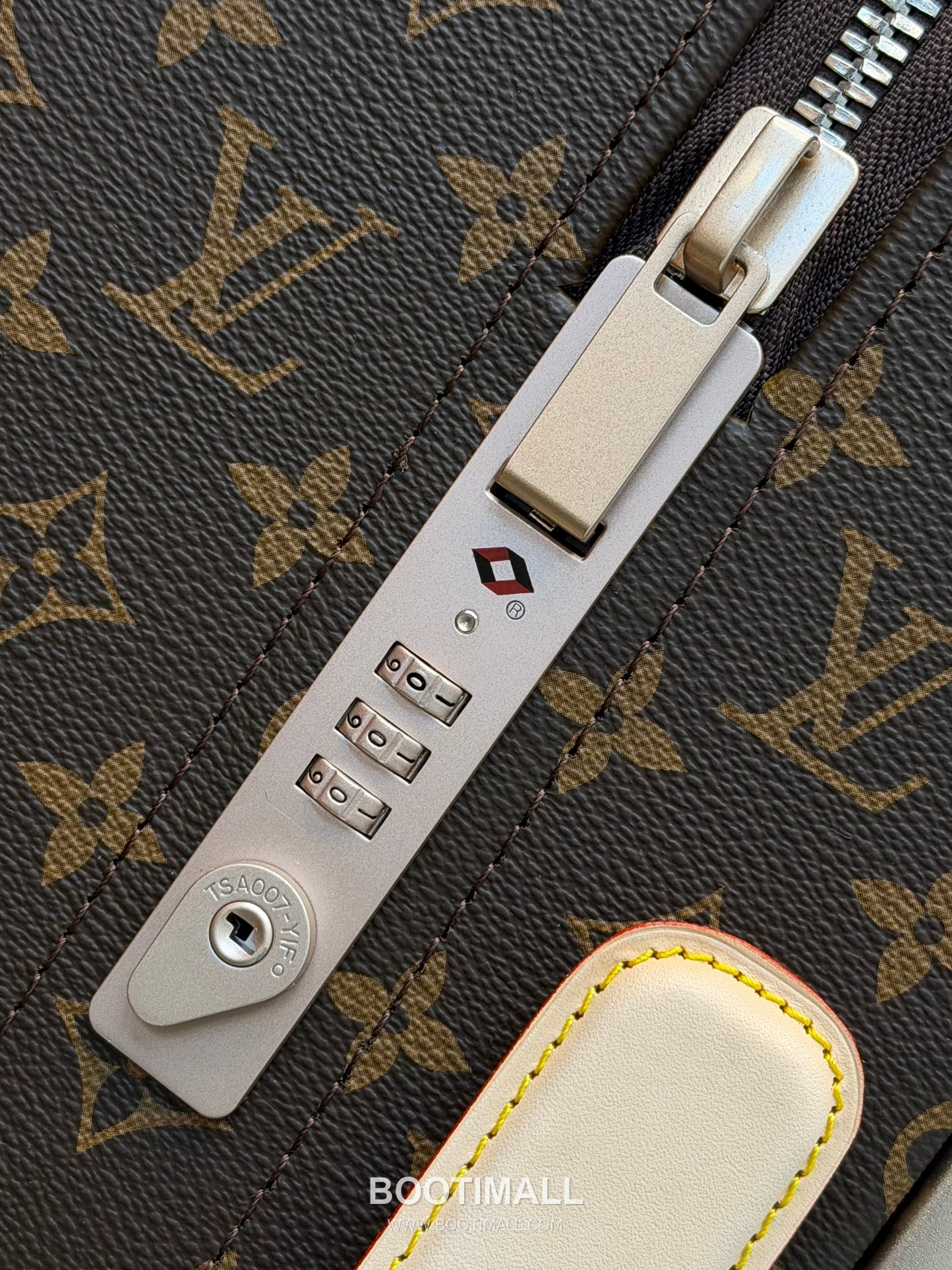 Louis Vuitton Trolley Monogram Canvas Brown Trolley Suitcase 루이비통 AM23203 트롤리 모노그램 캔버스 브라운 캐리어 7