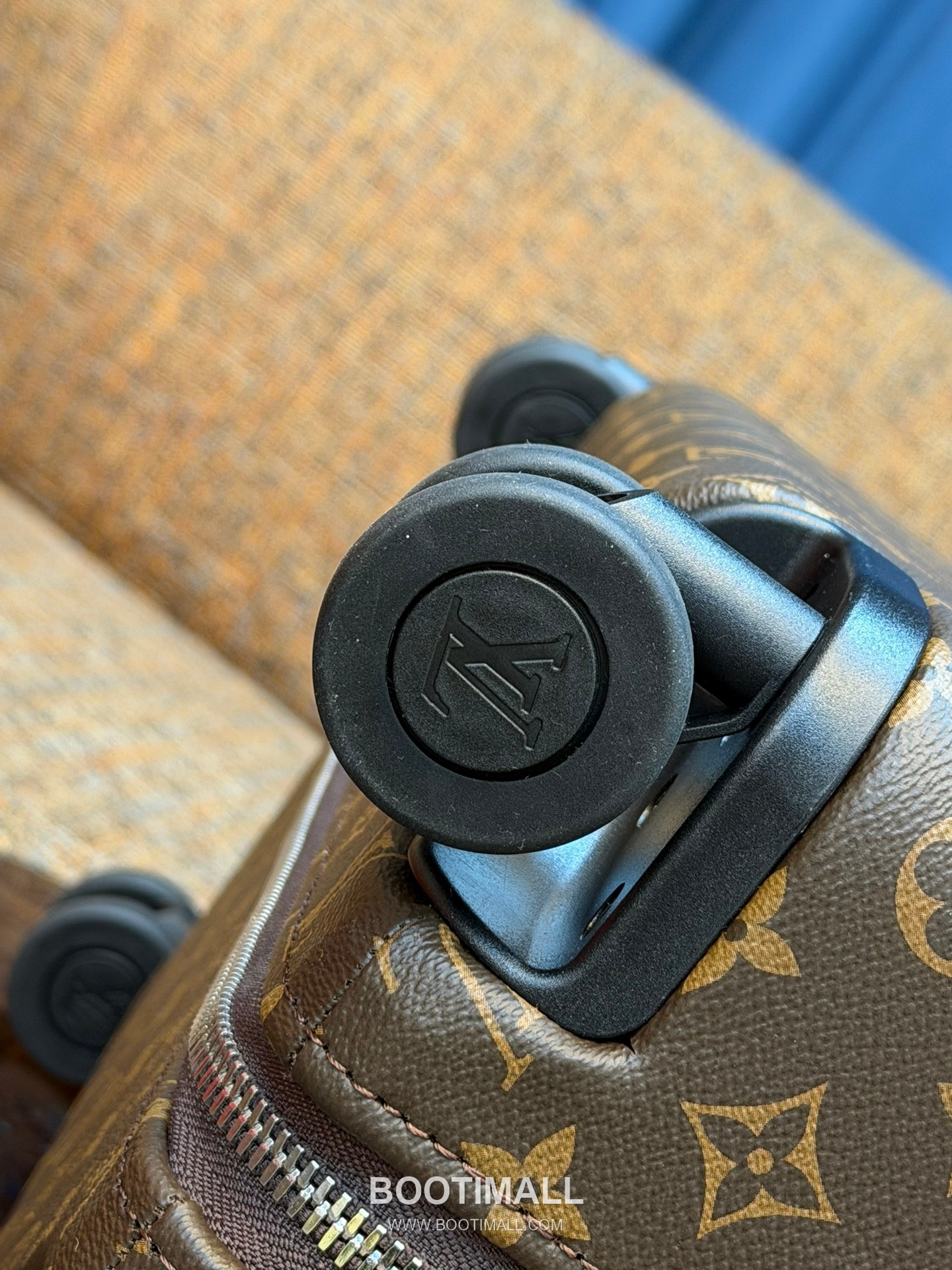 Louis Vuitton Trolley Monogram Canvas Brown Trolley Suitcase 루이비통 AM23203 트롤리 모노그램 캔버스 브라운 캐리어 9