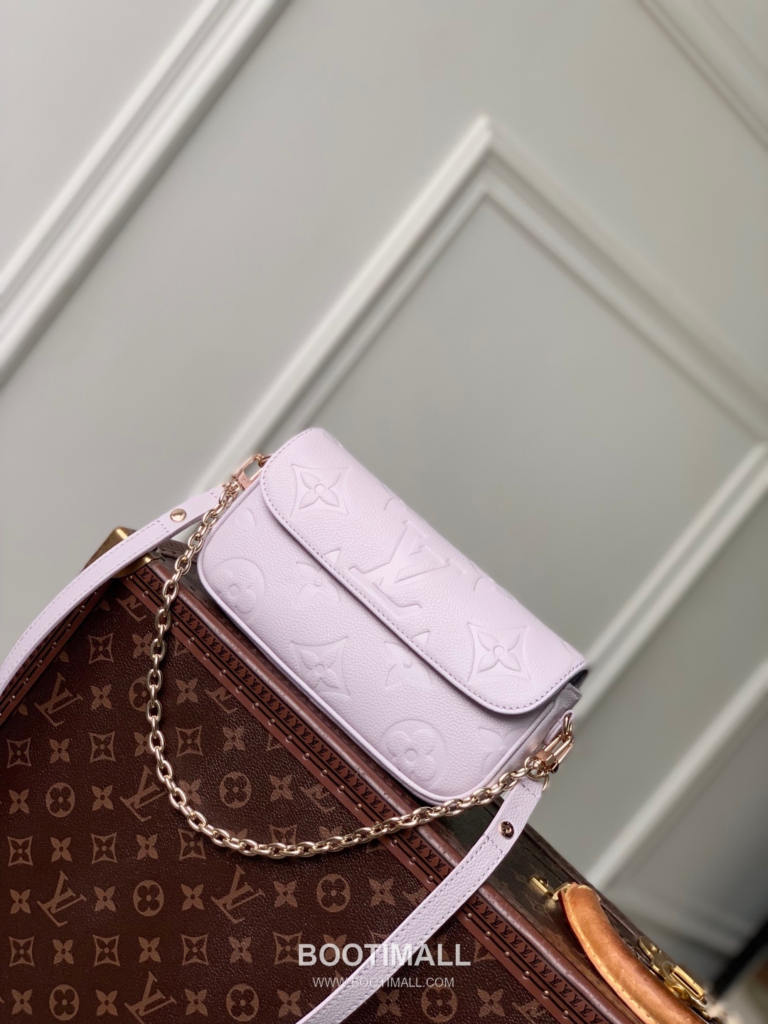 Louis Vuitton Wallet On Chain Ivy Monogram Empreinte Leather Light Purple 루이비통 월릿 온 체인 아이비 M25714 모노그램 앙프렝뜨 레더 라이트 퍼플 23.5cm 1