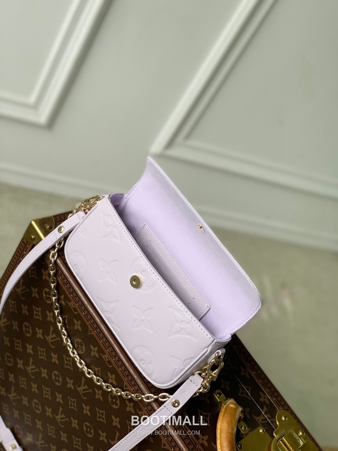 Louis Vuitton Wallet On Chain Ivy Monogram Empreinte Leather Light Purple 루이비통 월릿 온 체인 아이비 M25714 모노그램 앙프렝뜨 레더 라이트 퍼플 23.5cm 9