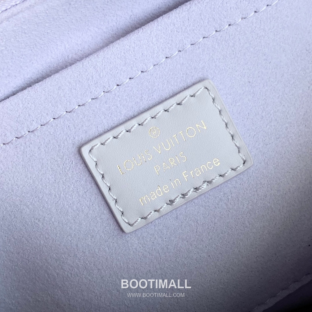 Louis Vuitton OnTheGo East West Monogram Empreinte Leather Light Purple Handbag 루이비통 온더고 이스트 웨스트 모노그램 앙프렝뜨 레더 라이트 퍼플 핸드백 25cm 8