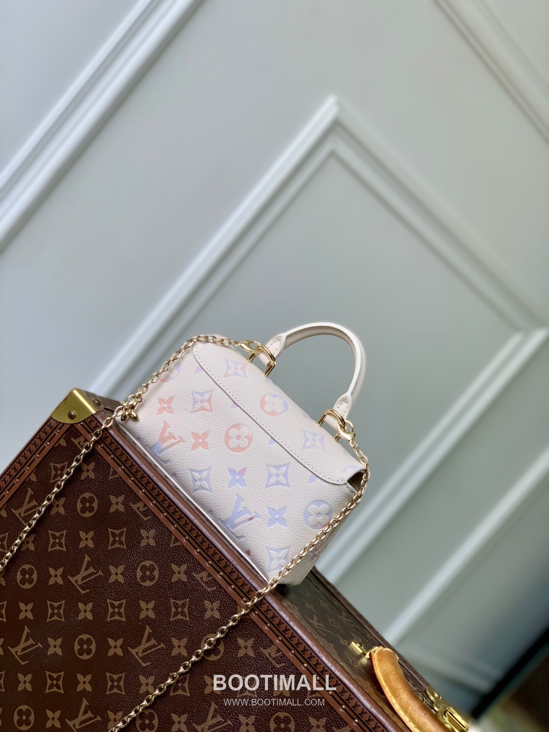 Louis Vuitton Nano Madeleine Bag Monogram Empreinte Leather Top Handle Bag 루이비통 나노 마들렌 백 M25596 모노그램 앙프렝뜨 레더 탑핸들백 21cm 3