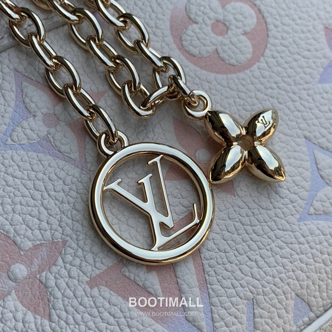 Louis Vuitton Nano Madeleine Bag Monogram Empreinte Leather Top Handle Bag 루이비통 나노 마들렌 백 M25596 모노그램 앙프렝뜨 레더 탑핸들백 21cm 6