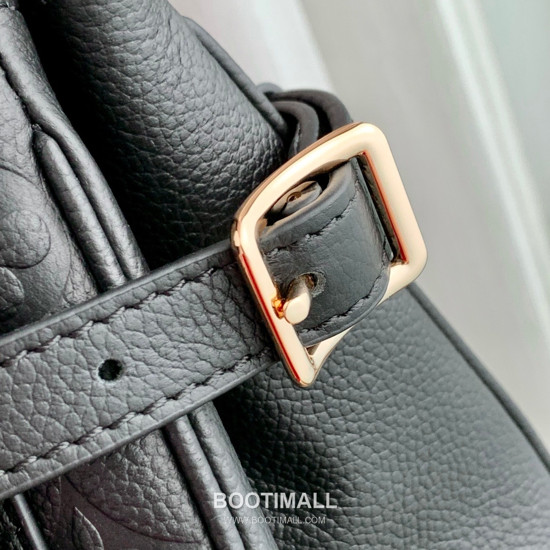 Louis Vuitton Anytime Flap Bag Monogram Empreinte Leather Black Shoulder Bag 루이비통 애니타임 플랩 백 M14604 모노그램 앙프렝뜨 레더 블랙 숄더백 29.5cm 6