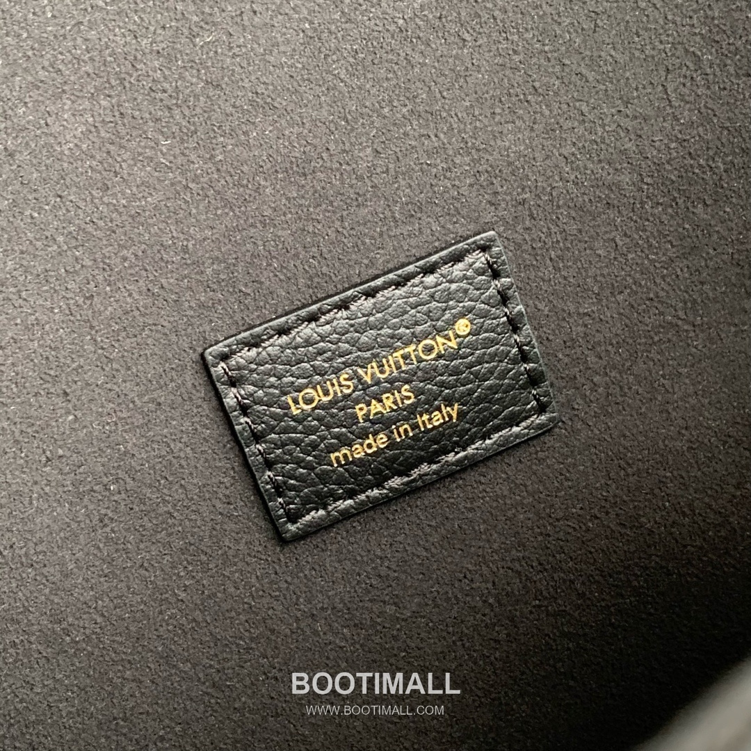 Louis Vuitton Anytime Flap Bag Monogram Empreinte Leather Black Shoulder Bag 루이비통 애니타임 플랩 백 M14604 모노그램 앙프렝뜨 레더 블랙 숄더백 29.5cm 8