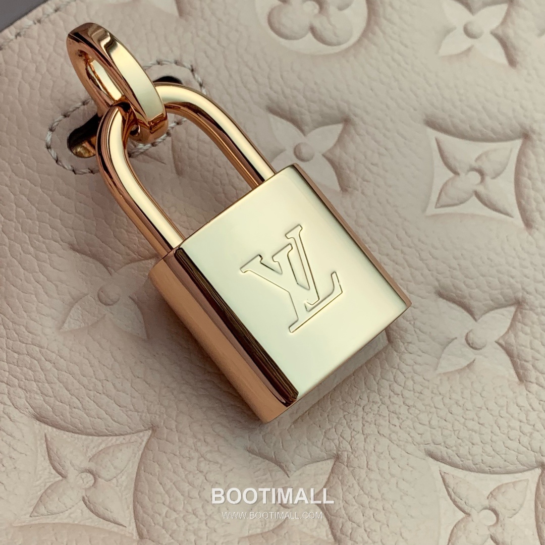 Louis Vuitton Anytime PM Monogram Empreinte Leather Straw White Handbag 루이비통 애니타임 PM M14569 모노그램 앙프렝뜨 레더 샌드 화이트 핸드백 34cm 5