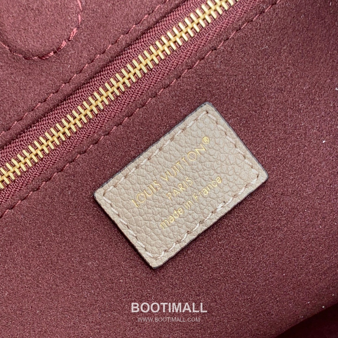 Louis Vuitton Anytime PM Monogram Empreinte Leather Gray Handbag 루이비통 애니타임 PM M14414 모노그램 앙프렝뜨 레더 그레이 핸드백 34cm 8