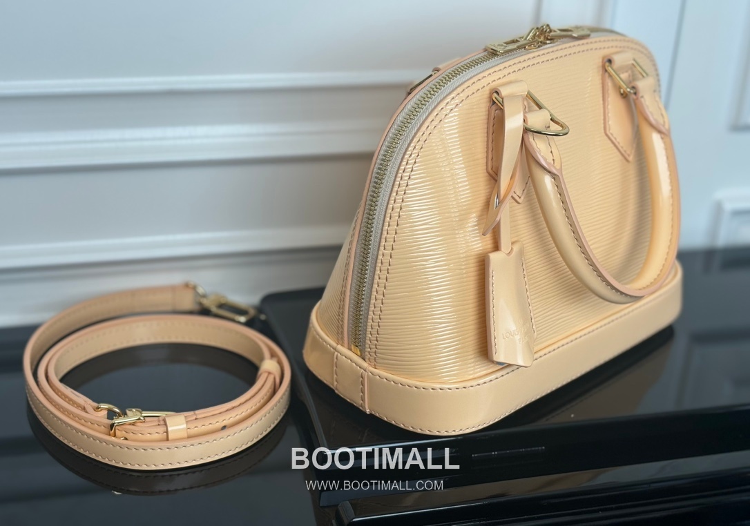Louis Vuitton Alma BB Epi Leather Apricot Top Handle Bag 루이비통 알마 BB M40301 에피 레더 살구 핸드백 24cm 4