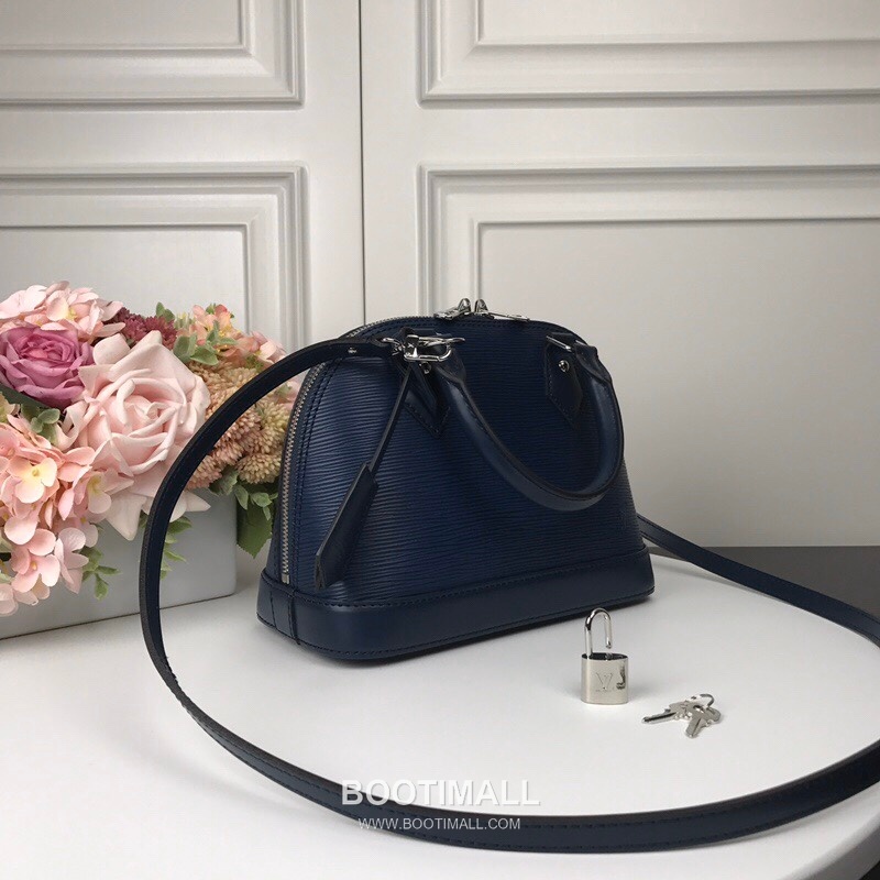 Louis Vuitton Alma BB Epi Leather Indigo Top Handle Bag 루이비통 알마 BB M40301 에피 레더 인디고 토트백 25cm 2