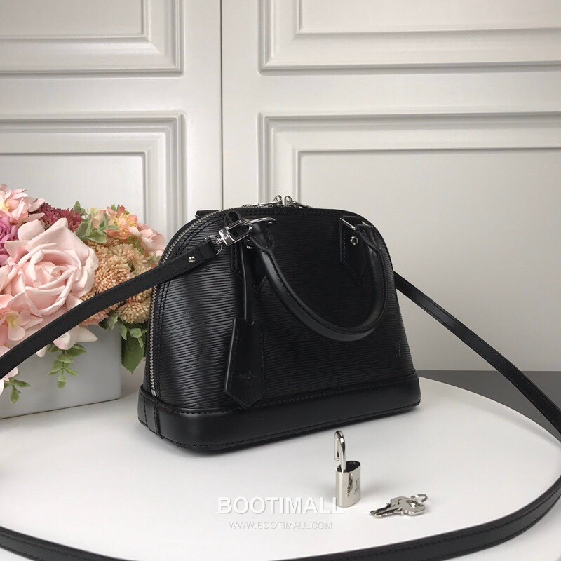 Louis Vuitton Alma BB Epi Leather Top Handle Bag 루이비통 알마 BB M40301 에피 레더 탑핸들백 25cm 2