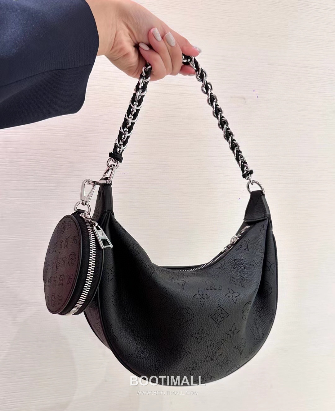 Louis Vuitton Baia Moon PM Black Handbag 루이비통 바이아 문 스몰 블랙 핸드백 12