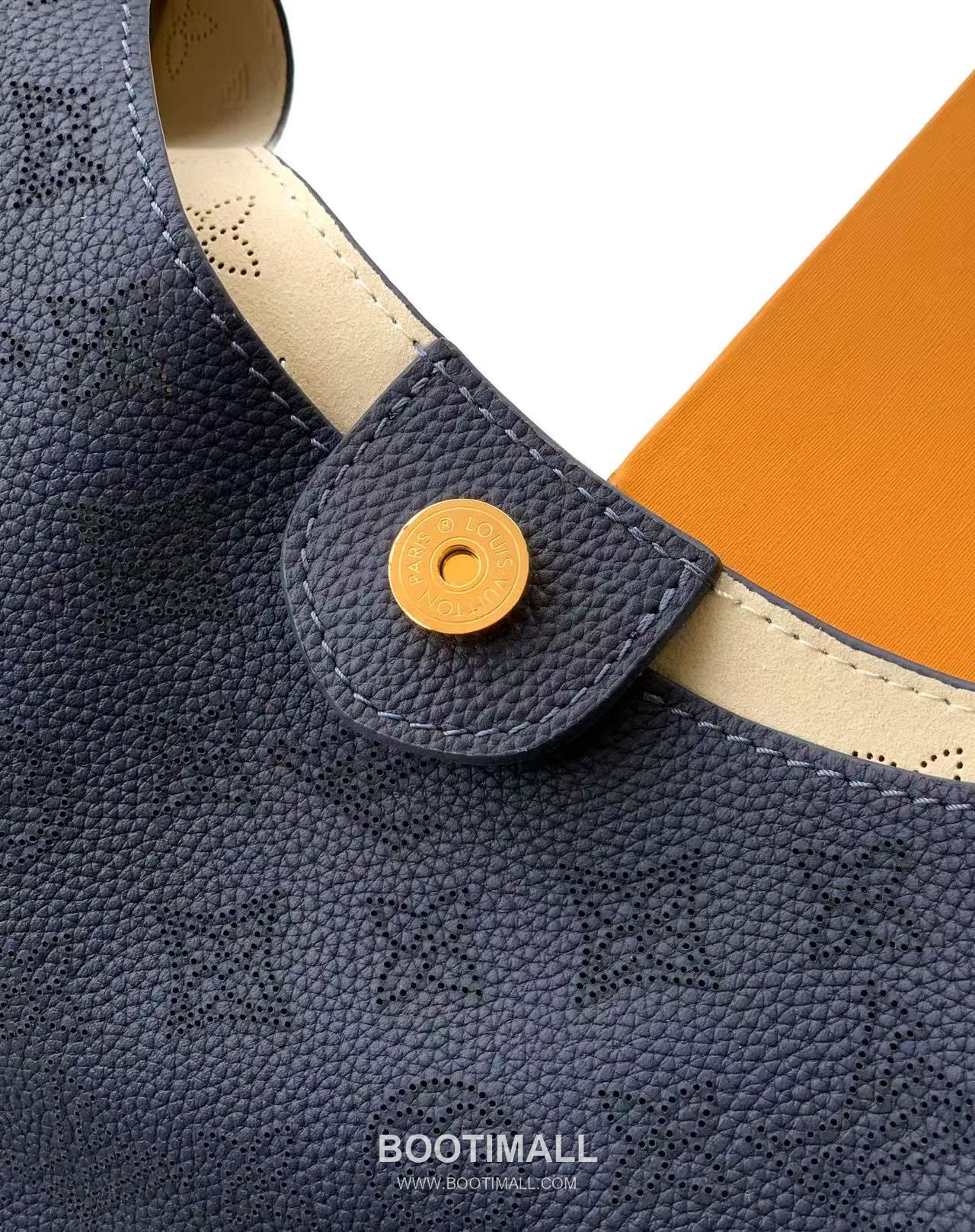 Louis Vuitton Hobo Bag Taurillon Calfskin Black 루이비통 M53188 호보백 토리옹 카프스킨 블랙 40cm 8