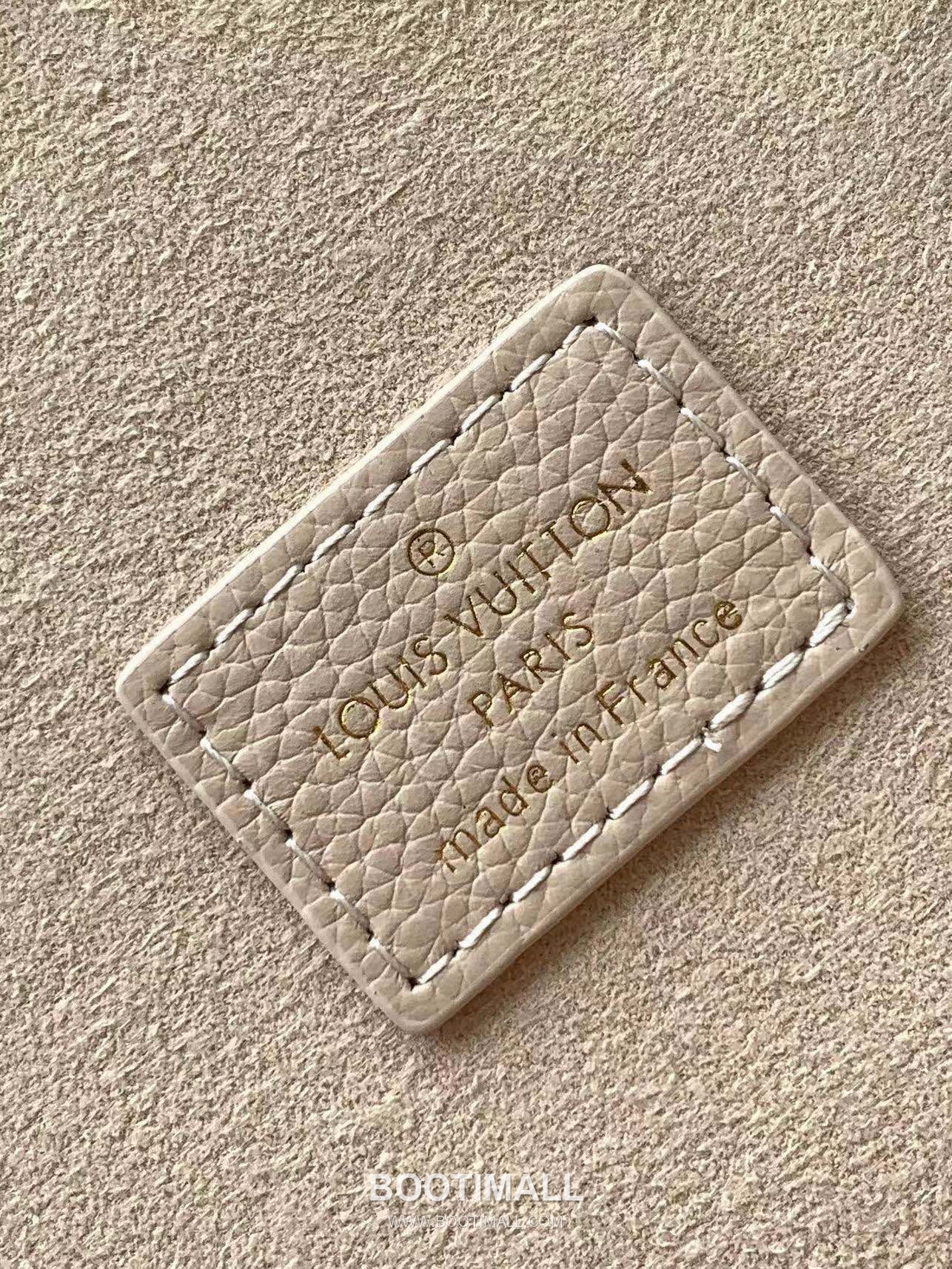 Louis Vuitton Low Key Hobo MM Cowhide Leather Black Hobo Bag 루이비통 로우 키 호보 미디엄 M24856 소가죽 블랙 호보백 35cm 9