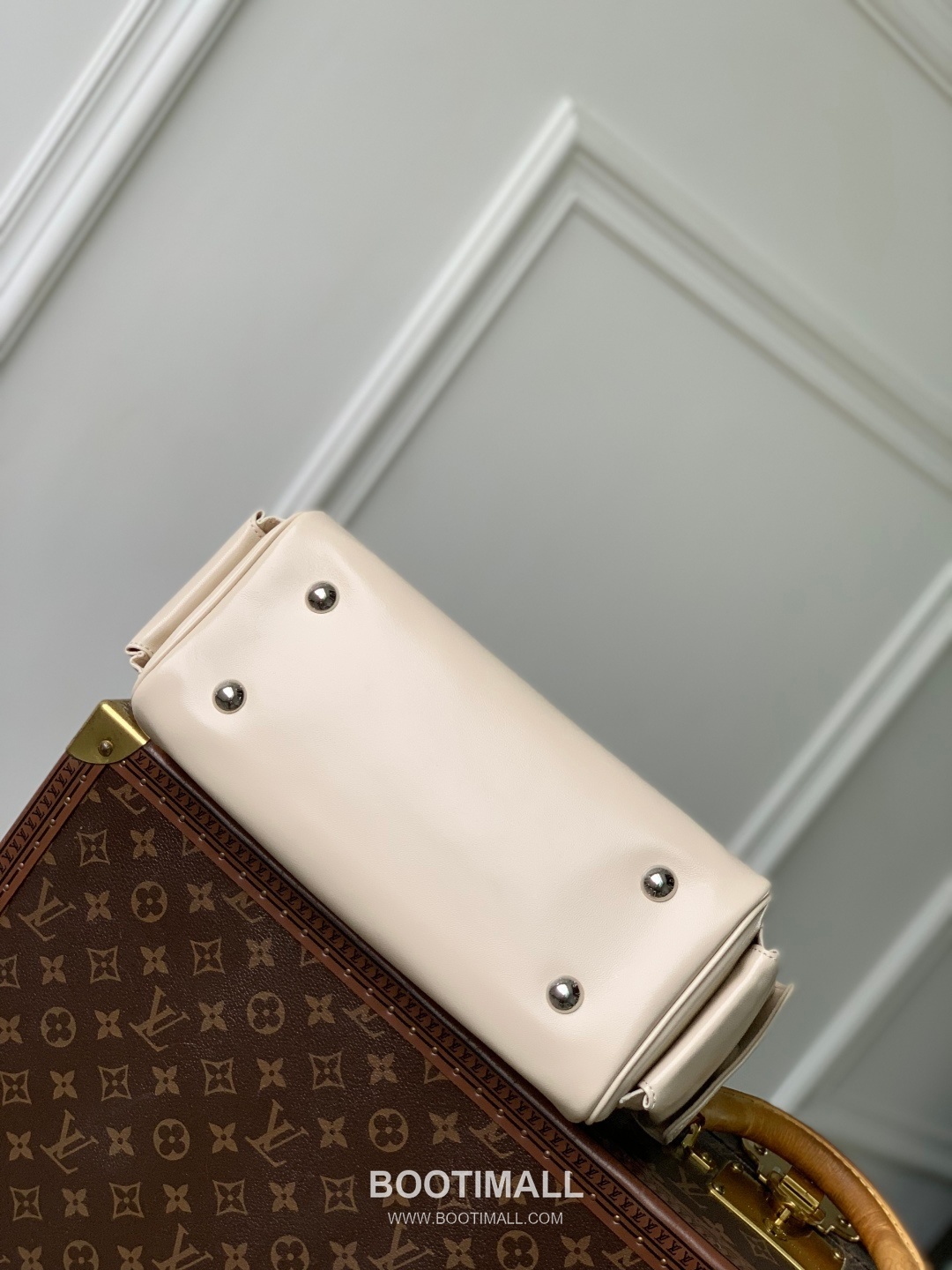 Louis Vuitton Speedy Cargo Bag Lambskin Leather Handbag 루이비통 스피디 카고 백 M12965 램스킨 레더 핸드백 28cm 4