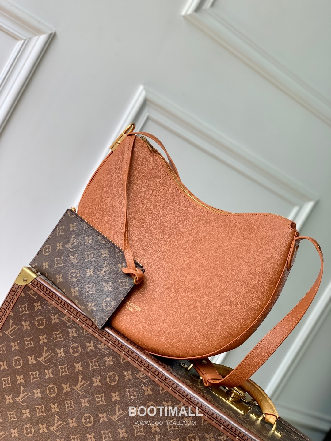 Louis Vuitton Low Key Cookie Medium Cowhide Leather Brown Handbag 루이비통 로우 키 쿠키 미디엄 소가죽 브라운 핸드백 32cm 1