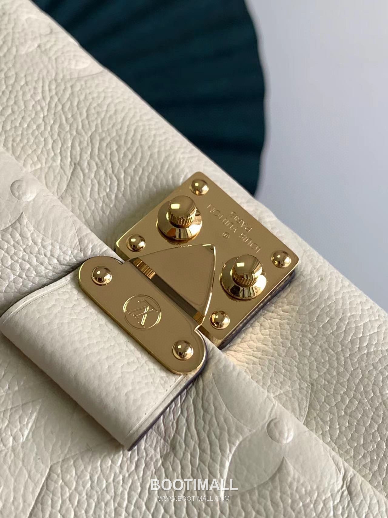 Louis Vuitton Madeleine BB Monogram Empreinte Leather Beige Top Handle Bag 루이비통 마들렌 BB M45978 M46008 모노그램 앙프렝뜨 엠보싱 레더 베이지 탑핸들백 24cm 5