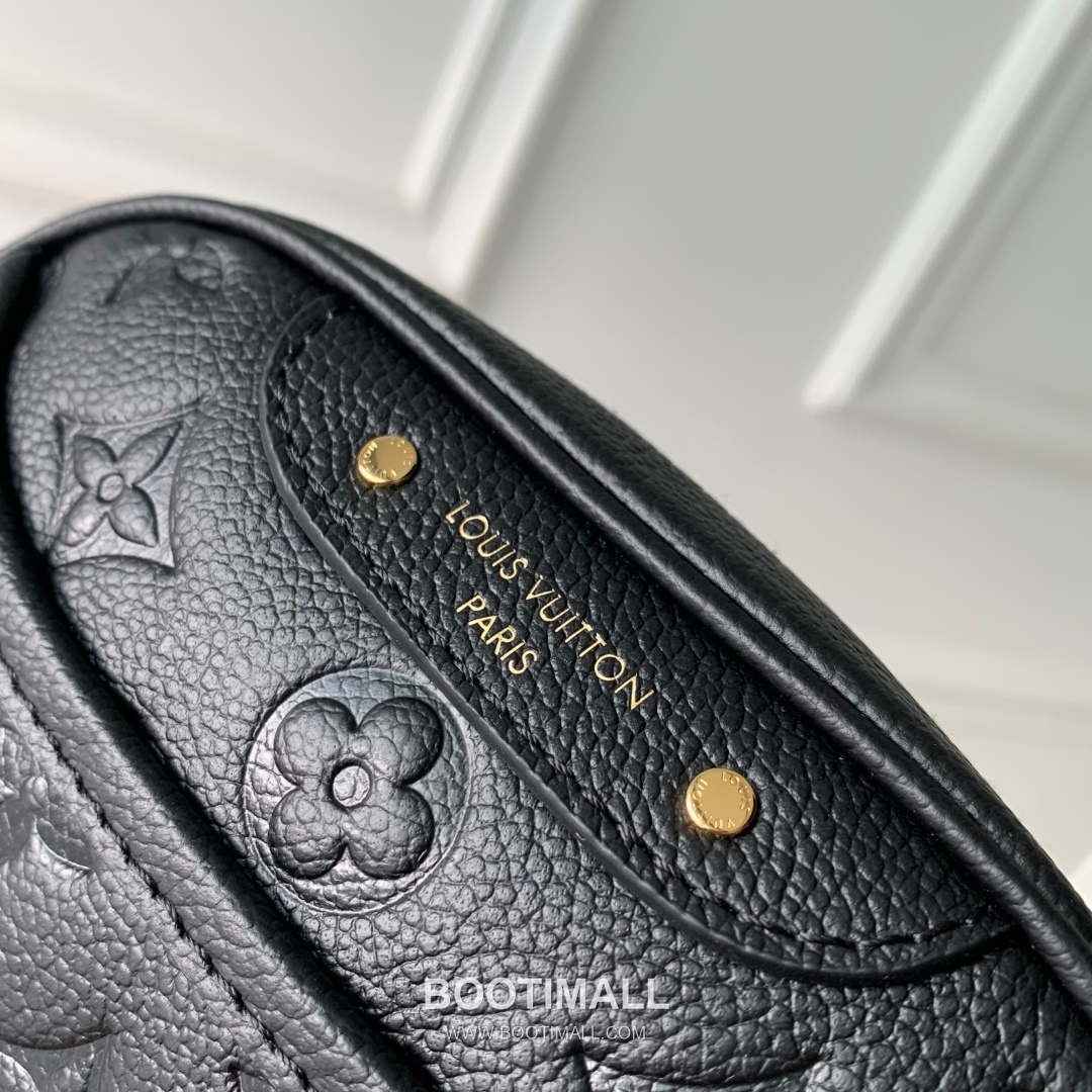 Louis Vuitton Tiny Camera Bag Monogram Empreinte Leather Black 루이비통 타이니 카메라 백 모노그램 앙프렝뜨 레더 블랙 19cm 5
