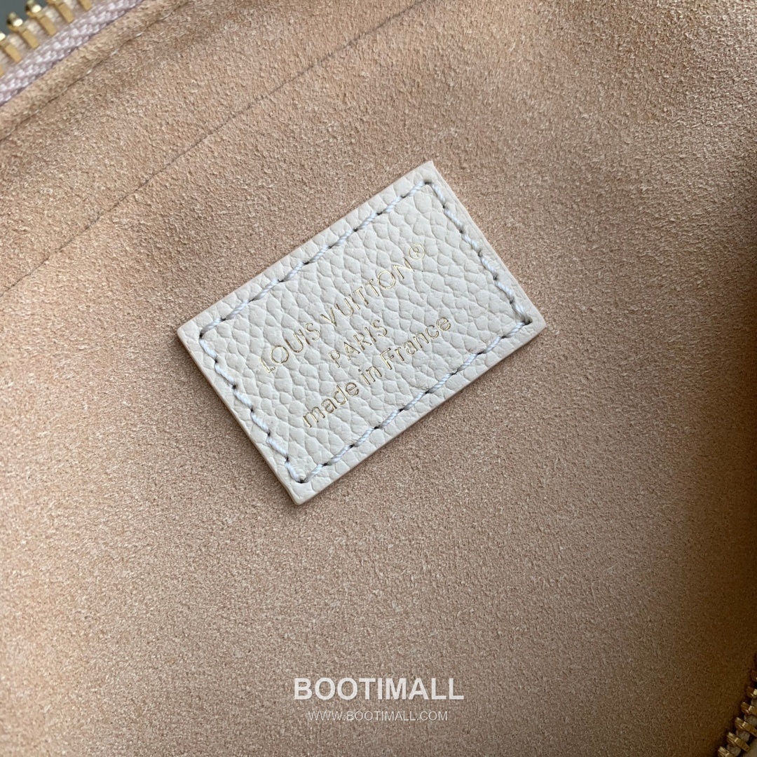 Louis Vuitton Tiny Camera Bag Monogram Empreinte Leather White 루이비통 타이니 카메라 백 모노그램 앙프렝뜨 레더 화이트 19cm 8