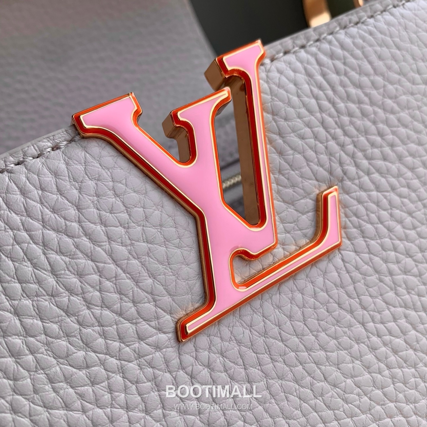 Louis Vuitton Capucines Mini Taurillon Leather Grey Top Handle Bag 루이비통 카푸신 미니 토리용 레더 그레이 탑핸들백 27cm 5