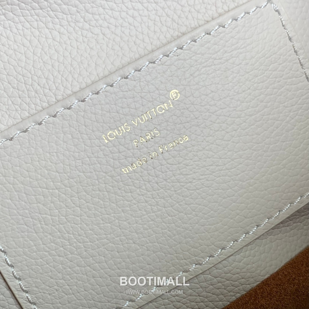 Louis Vuitton Capucines Souple MM Grained Calf Leather Brown Top Handle Bag 루이비통 카퓌신 수플 MM 그레인드 카프 레더 브라운 탑핸들백 33cm 8