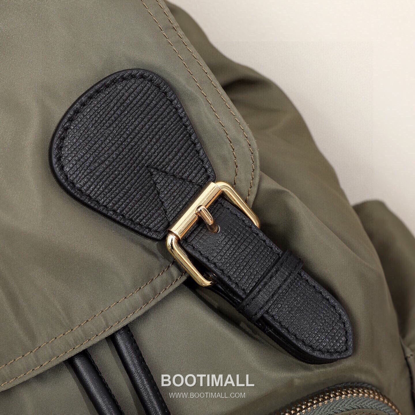 Burberry Military Backpack 버버리 밀리터리 백팩 33cm 5