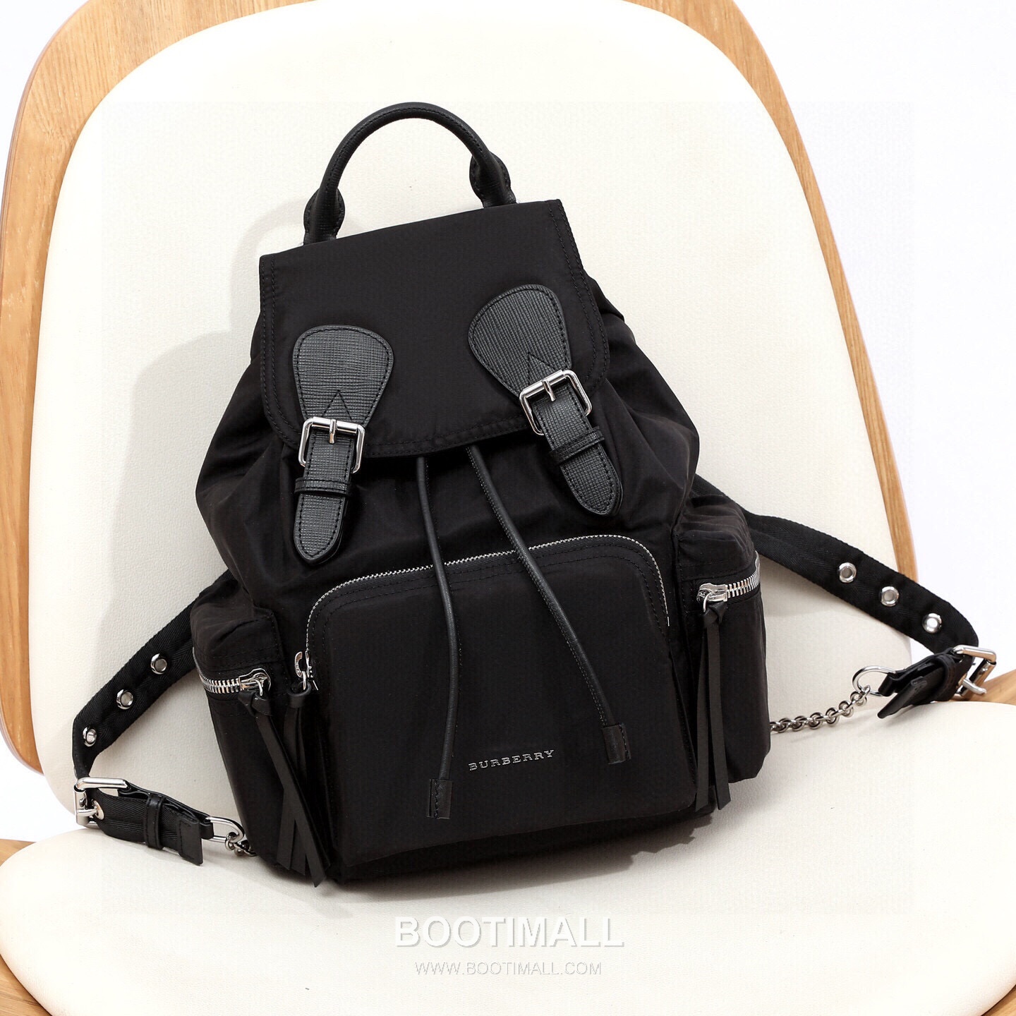 Burberry Military Backpack 버버리 밀리터리 백팩 33cm 2