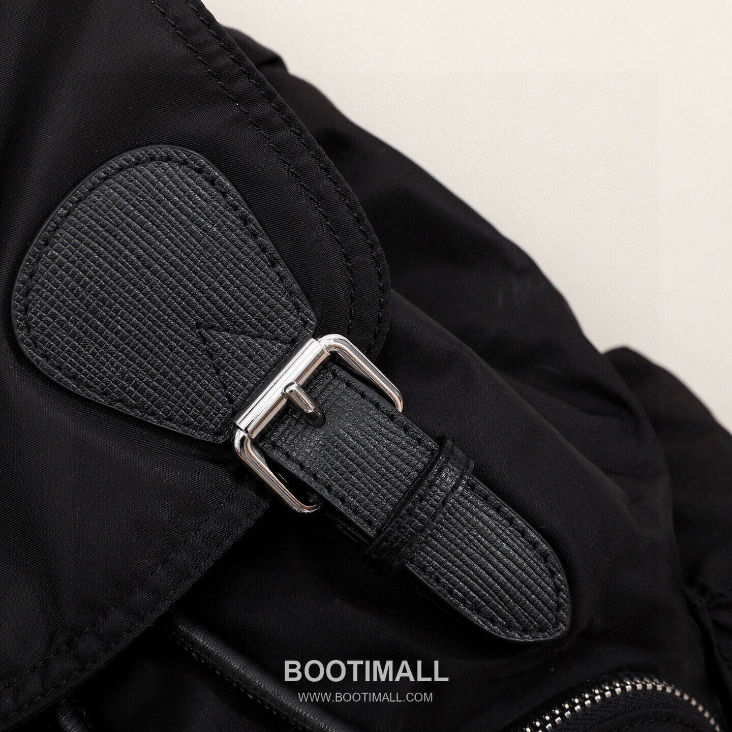 Burberry Military Backpack 버버리 밀리터리 백팩 33cm 6